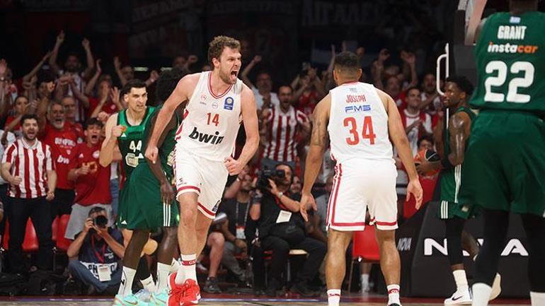 Yunanistanda şampiyon Olympiacos Ergin Atamanın Panathinaikosu bu kez başaramadı