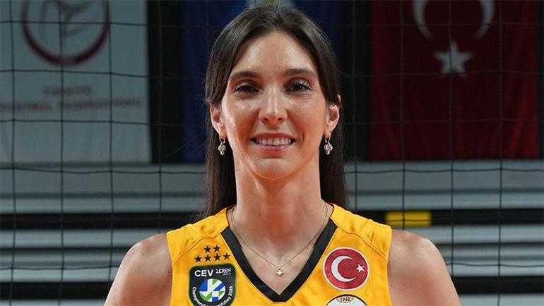 8 yıl sonra yeniden: Naz Aydemir Akyol yeni sezonda VakıfBankta