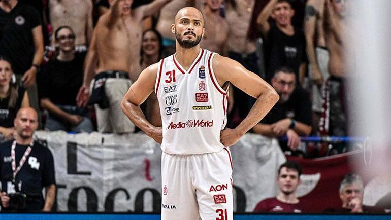 Fenerbahçeden sürpriz transfer hamlesi Hedef Milanonun yıldızı
