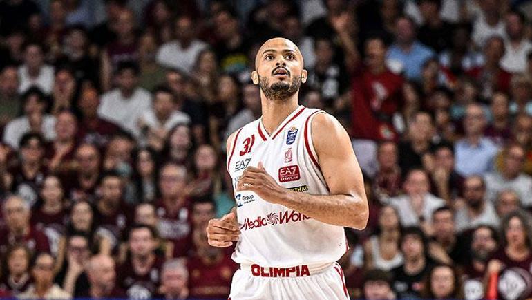 Anlaşma şartları belli oldu Fenerbahçe bir transferde daha sona geldi