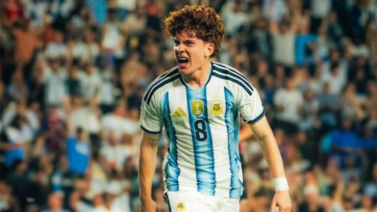 Bütün İngiltere ona düşman: Chelsea'nin yeni transferi - Fanatik