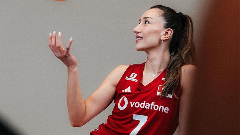 ÖZEL | Hande Baladın Hırsım, çabam ve umudum aynı | İnsanüstü bir olay Filenin Sultanları, Fenerbahçe ve Avrupa Şampiyonası..