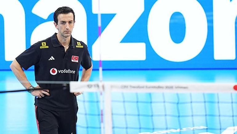 Santarelli ve Eda Erdemden Sırbistan mesajı Filenin Sultanlarının yarı final maçı öncesi...